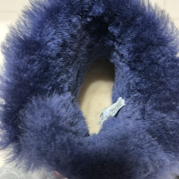 EUC Ugg women’s mini Bailey Bow corduroy blue size 8 - Picture 7 of 7